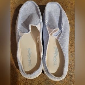 US Sports slip on casual shoes lightly worn  still like new
